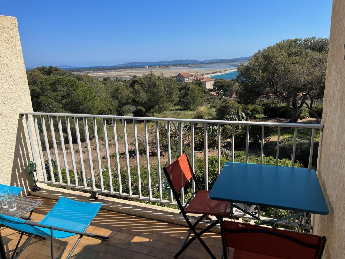 Appartement Hyeres - Costebelle Duplex Vue Mer Balcon Residence Privee Parking - Marie Caroline Exterior photo