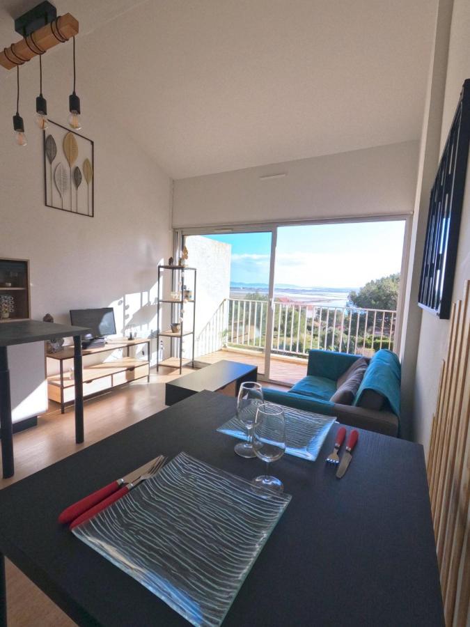 Appartement Hyeres - Costebelle Duplex Vue Mer Balcon Residence Privee Parking - Marie Caroline Exterior photo