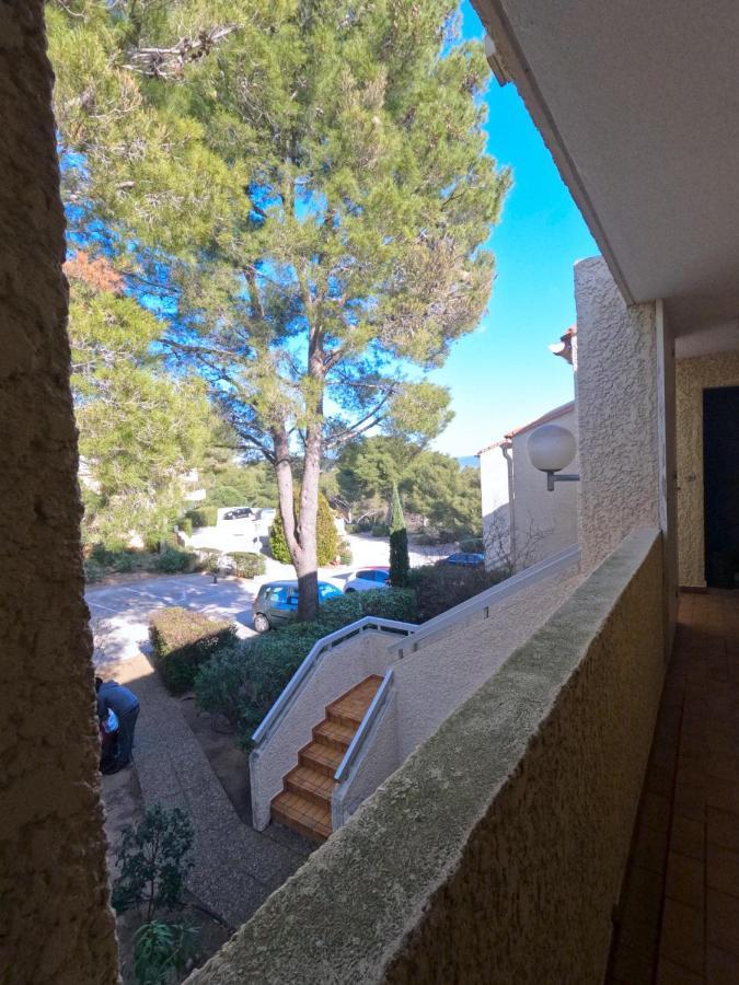 Appartement Hyeres - Costebelle Duplex Vue Mer Balcon Residence Privee Parking - Marie Caroline Exterior photo