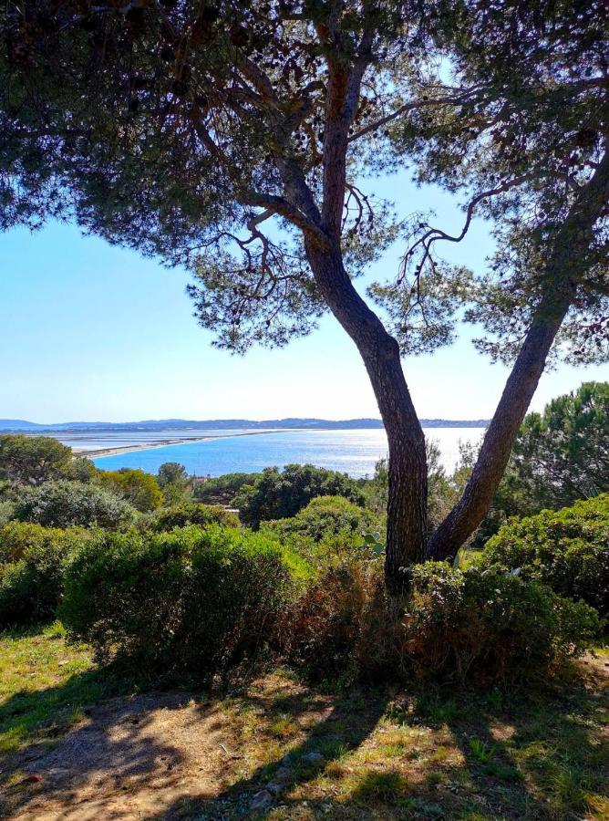 Appartement Hyeres - Costebelle Duplex Vue Mer Balcon Residence Privee Parking - Marie Caroline Exterior photo